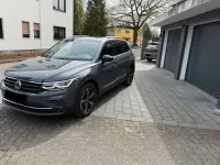 Gebraucht VW Tiguan United 150 PS (110 kW) 2021 Grau SUV