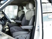 Second-hand VW Multivan Edition 150 CP (110 kW) 2025 Alb Monovolum