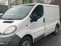Gebraucht Opel Vivaro 101 PS (74 kW) 2004 Weiß Van / Kleinbus