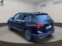 gebraucht VW Tiguan Life Navi PDC SHZ ACC