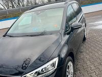 Gebraucht VW Touran 150 PS (110 kW) 2022 Schwarz Van / Kleinbus
