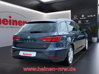 gebraucht Seat Leon ST 1.5 TSI DSG FR Black Matt NAVI LED PDC