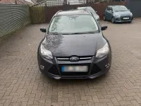 Używany Ford Focus 140 KM (102 kW) 2011 Szary Kombi