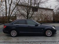 Gebraucht Mercedes C200 Elegance 184 PS (135 kW) 2012 Blau Limousine