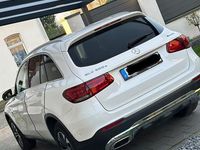 Gebraucht Mercedes GLC300e 320 PS (235 kW) 2020 Weiß SUV