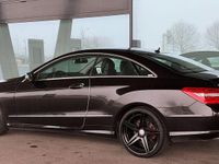Gebraucht Mercedes E350 AMG line 306 PS (225 kW) 2013 Schwarz Coupé