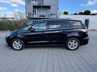 Gebraucht Ford S-MAX Titanium 165 PS (121 kW) 2019 Schwarz Van / Kleinbus
