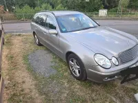 Gebraucht Mercedes E200 Classic 163 PS (119 kW) 2005 Kombi