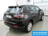 Occasion Jeep Compass Altitude 131 ch (96 kW) 2024 Noir SUV