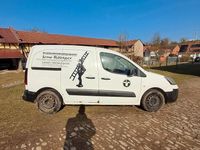 Gebraucht Citroën Berlingo 114 PS (83 kW) 2012 Weiß Van / Kleinbus