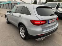 Gebraucht Mercedes GLC250 211 PS (155 kW) 2017 Silber SUV