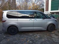 Gebraucht VW Multivan Life 150 PS (110 kW) 2024 Silber Van