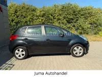 Gebraucht Kia Venga Spirit 125 PS (91 kW) 2010 Schwarz Kleinwagen