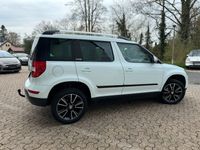 gebraucht Skoda Yeti 2.0 TDI 4x4 Adventure R-Cam Navi MFL AHK