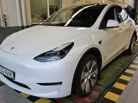 Gebraucht Tesla Model Y 378 kW (514 PS) 2023 Weiß SUV
