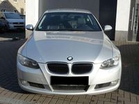 Gebraucht BMW 320 170 PS (125 kW) 2007 Silber Coupé