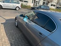Gebraucht BMW 523 177 PS (130 kW) 2005 Silber Limousine