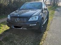 Gebraucht Mercedes ML320 224 PS (164 kW) 2008 Schwarz SUV
