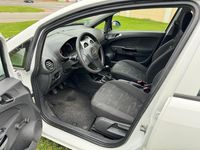 Gebraucht Opel Corsa 100 PS (73 kW) 2014 Weiß Kleinwagen