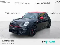 Gebraucht Mini John Cooper Works Chili 231 PS (169 kW) 2019 Midnight black Kleinwagen