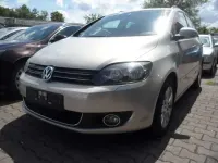 Gebraucht VW Golf VII Life 122 PS (89 kW) 2014 Silver leaf metallic Kleinwagen