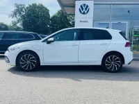 Gebraucht VW Golf VIII Active 204 PS (150 kW) 2022 Weiß Limousine