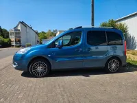Gebraucht Peugeot Partner Tepee 120 PS (88 kW) 2011 Blau Van / Kleinbus