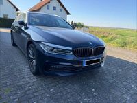 Gebraucht BMW 530 Sport Line 265 PS (194 kW) 2018 Blau Kombi