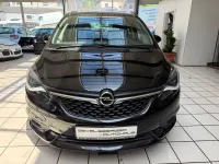 Gebraucht Opel Zafira Innovation 140 PS (102 kW) 2018 Black meet kettle Van / Kleinbus