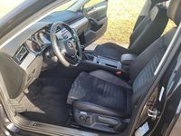 Gebraucht VW Passat Highline 150 PS (110 kW) 2018 Schwarz Kombi