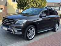 Gebraucht Mercedes ML350 AMG 258 PS (189 kW) 2012 Braun SUV