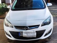 Gebraucht Opel Astra 101 PS (74 kW) 2014 Weiß Limousine