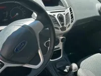 Gebraucht Ford Fiesta 140 PS (102 kW) 2011 Schwarz Kleinwagen