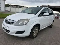 Gebraucht Opel Zafira 110 PS (80 kW) 2010 Weiß Van / Kleinbus