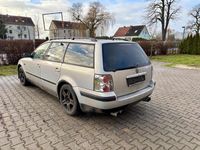 Second-hand VW Passat 150 CP (110 kW) 1999 Argintiu Break