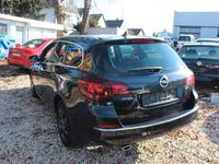 Gebraucht Opel Astra Innovation 165 PS (121 kW) 2013 Schwarz Kombi