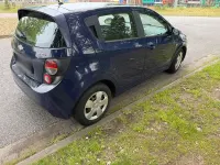 Gebraucht Chevrolet Aveo 86 PS (63 kW) 2014 Blau Kleinwagen