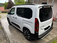 Used Citroën Berlingo 131 HP (96 kW) 2025 White Minivan