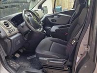 Gebraucht Renault Trafic 145 PS (106 kW) 2016 Grau Van / Kleinbus