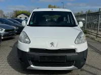 Gebraucht Peugeot Partner Tepee Active 92 PS (67 kW) 2012 Van / Kleinbus