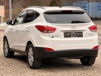 Gebraucht Hyundai ix35 Edition 135 PS (99 kW) 2012 Weiß SUV