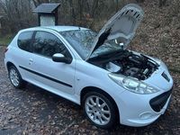 Gebraucht Peugeot 206 60 PS (44 kW) 2010 Limousine
