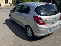 Gebraucht Opel Corsa 69 PS (50 kW) 2010 Silber Kleinwagen