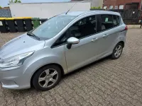 Gebraucht Ford B-MAX SYNC Edition 105 PS (77 kW) 2013 Silber Van / Kleinbus