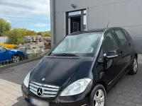 Gebraucht Mercedes A180 Avantgarde 109 PS (80 kW) 2012 Schwarz Kleinwagen
