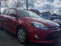 Gebraucht Ford Focus Titanium 163 PS (119 kW) 2014 Rot Kombi