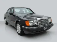 Gebraucht Mercedes E200 122 PS (89 kW) 1992 Schwarz Limousine