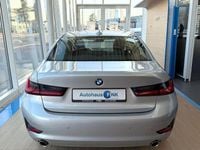 Gebraucht BMW 330 Advantage 258 PS (189 kW) 2020 Silber Limousine