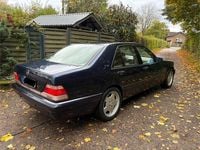 Gebraucht Mercedes S300 177 PS (130 kW) 1997 Azure blaue Limousine