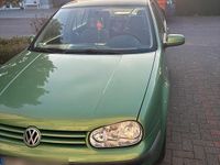 Gebraucht VW Golf IV 75 PS (55 kW) 1999 Grün Kleinwagen